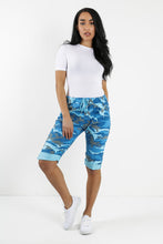 Load image into Gallery viewer, Italian Magic Shorts/Chinos Camo Turquoise