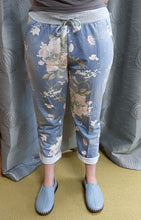 Load image into Gallery viewer, Made in Italy Stretch Cotton Trousers ~ Floral Light Blue Denim Look