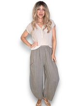 Load image into Gallery viewer, HELGA MAY Plain Barrel Leg Linen Pants ~ Mocha