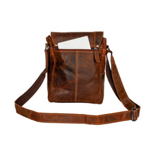 Load image into Gallery viewer, Greenwood Leather Henry Mid Size Messenger Bag ~ Sandal
