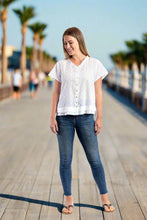 Load image into Gallery viewer, Mozaic Capricorn Top Plain ~ White ~ Sz XS-XXL