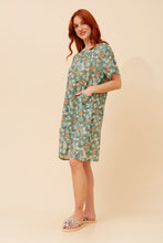 Load image into Gallery viewer, Caroline Morgan Floral Duo Shift Dress ~ Sage