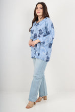Load image into Gallery viewer, Italian Made Cotton Top ~ Daisy Sky Blue Sz 8-18