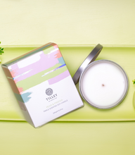 Load image into Gallery viewer, Tilley Limited Edition Pear & Freesia 240g Scented Soy Candle