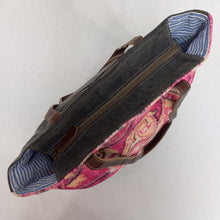 Load image into Gallery viewer, Backyard 'Kathleen' Tote Bag ~ Canvas/Leather