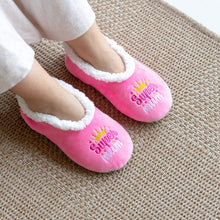 Load image into Gallery viewer, SnuggUps® Cosy Women's Slippers ~ Super Mum