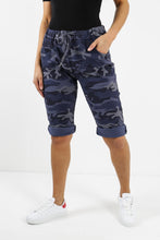 Load image into Gallery viewer, Italian Magic Shorts/Chinos Camo Navy