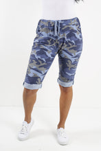 Load image into Gallery viewer, Italian Magic Shorts/Chinos Camo Denim