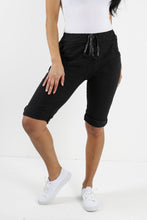 Load image into Gallery viewer, Italian Magic Shorts/Chinos Plain Black