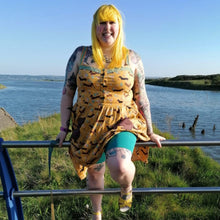 Load image into Gallery viewer, SNAG Stay Cools ~ Beach Bum