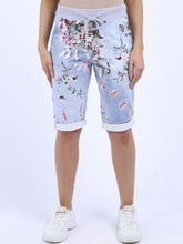 Load image into Gallery viewer, Italian Stretch Cotton Shorts Floral Light Blue