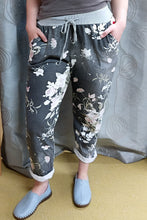 Load image into Gallery viewer, Made in Italy Stretch Cotton Trousers ~ Floral Charcoal Denim Look
