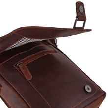 Load image into Gallery viewer, Greenwood Leather Hobart Shoulder Bag ~ Sandal
