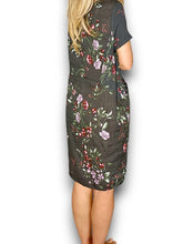 Load image into Gallery viewer, HELGA MAY Italian Linen Classic Shift &#39;Lingonberry&#39; Dress ~ Charcoal (Small-XL)
