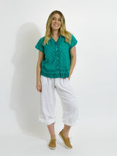 Load image into Gallery viewer, Mozaic Capricorn Top Plain ~ Teal Wash ~ Sz XS-XXL
