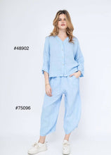 Load image into Gallery viewer, Colette Plain Barrel Leg Linen Pants ~ Teal
