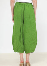 Load image into Gallery viewer, Colette Plain Barrel Leg Linen Pants ~ Teal
