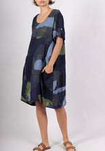 Load image into Gallery viewer, Colette Italian Made Linen Abstract Dress ~ Lilac
