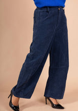 Load image into Gallery viewer, Colette Plain Barrel Leg Corduroy Pants v2 ~ Bordeaux
