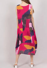 Load image into Gallery viewer, Collette Italian Made Linen Sleeveless Abstract Dress ~ Navy
