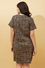 Load image into Gallery viewer, Caroline Morgan Geometric Shift Dress ~ Black &amp; Tan
