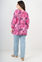 Load image into Gallery viewer, Italian Cotton Top Leaf Print Fuschia Sz 8-18
