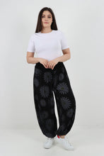 Load image into Gallery viewer, Italian Harem Pants Daisy  - Multiple Colours
