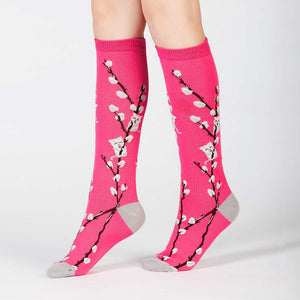 Kitty Willows Knee Highs ~ Sock it to Me ~ Fit 3-6yrs, Sz 8-13