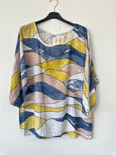 Load image into Gallery viewer, Italian Made Cotton Top Abstract ~ White Sz 8-18
