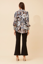 Load image into Gallery viewer, Caroline Morgan Viscose Print Top ~ Contrast Floral
