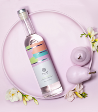Load image into Gallery viewer, Tilley Limited Edition Pear &amp; Freesia Bubble Bath
