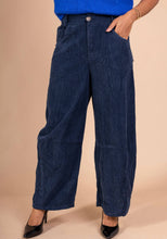 Load image into Gallery viewer, Colette Plain Barrel Leg Corduroy Pants v2 ~ Warm Brick
