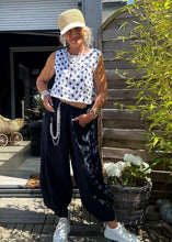 Load image into Gallery viewer, Colette Plain Barrel leg Linen Floral Pants ~ Navy
