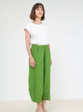 Load image into Gallery viewer, Colette Plain Barrel Leg Linen Pants ~ Teal
