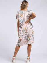 Load image into Gallery viewer, Italian Classic Shift Bouquet Soft Pink Linen Dress Sz 10-16
