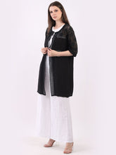 Load image into Gallery viewer, Italian Linen/Lace Top w/Crochet Edging Black
