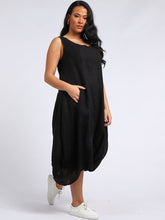 Load image into Gallery viewer, Made in Italy Square Neck Sleeveless Maxi Dress ~ Black
