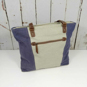 Backyard 'Miranda' Tote Bag ~ Canvas/Fabric