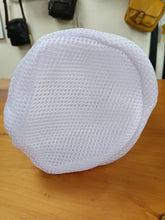 Load image into Gallery viewer, Laundry Wash Bag for SNAG Tights &amp; other Delicates
