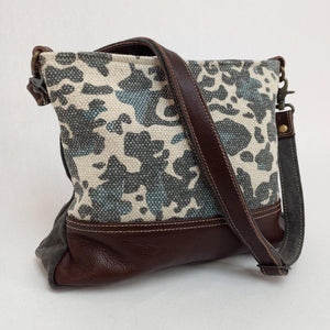 Backyard 'Monica' Crossbody Bag ~ Canvas/Leather