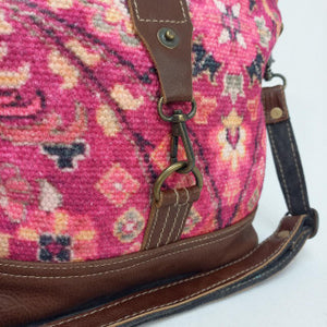 Backyard 'Vera' Crossbody Bag ~ Canvas/Leather