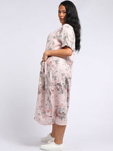 Load image into Gallery viewer, Italian Tie Pocket Soft Floral Dusky Pink Linen Dress Sz 16 - 22

