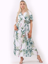 Load image into Gallery viewer, Italian Maxi Dress Garden White Sz 8-12
