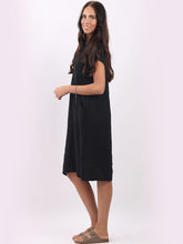 Load image into Gallery viewer, Italian Classic Shift Plain Black Linen Dress Sz 10-16
