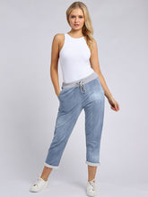 Load image into Gallery viewer, Italian Stretch Cotton Trousers Denim Look Light Blue
