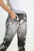 Load image into Gallery viewer, Italian Stretch Cotton Trousers Floral Black
